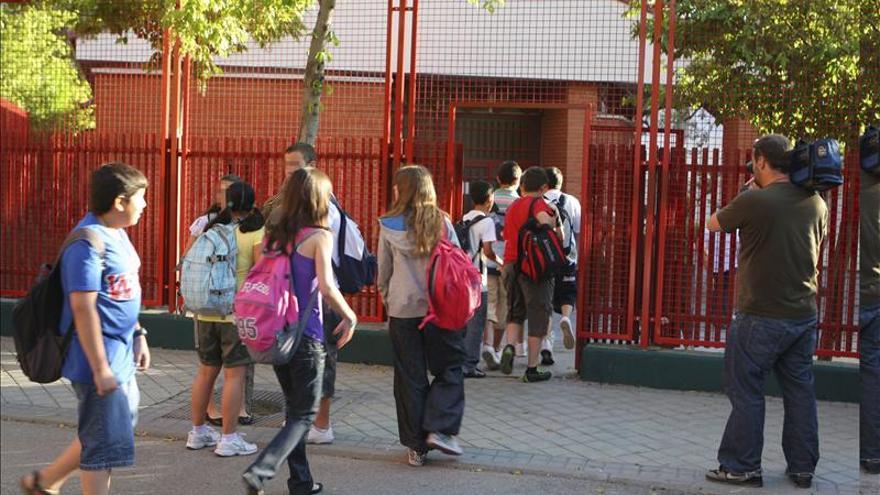 Los alumnos españoles, los cuartos de la OCDE que más horas dedican a los deberes