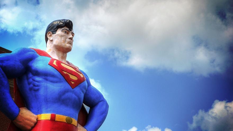 La estatua de Superman en Metropolis, Illinois, donde oficialmente se crió el personaje de cómic. 