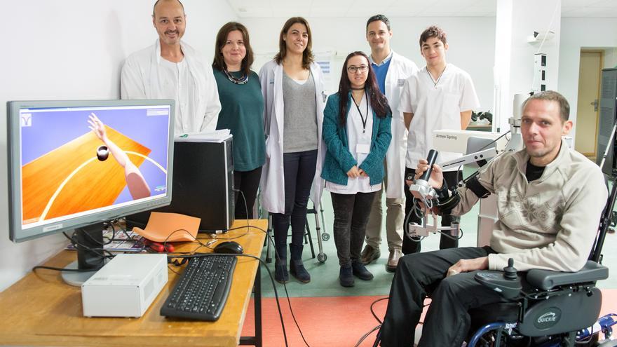 En Parapléjicos investigan los resultados del Armeo Spring, un exoesqueleto para pacientes con lesiones neurológicas