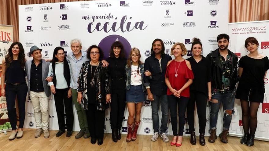 El mundo de la música brinda violetas a Cecilia con un concierto solidario