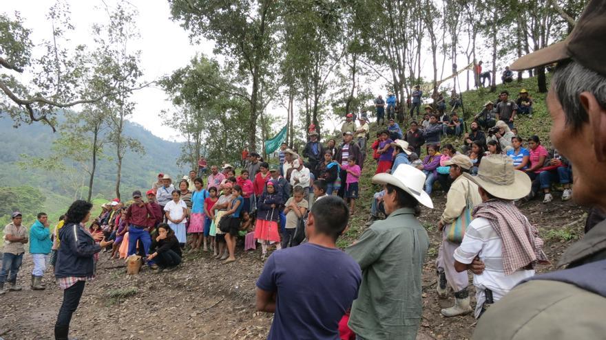 La comunidad de Río Blanco bloqueó durante 21 meses el acceso a la empresa constructora de la presa de Agua Zarca / © Goldman Environmental Prize