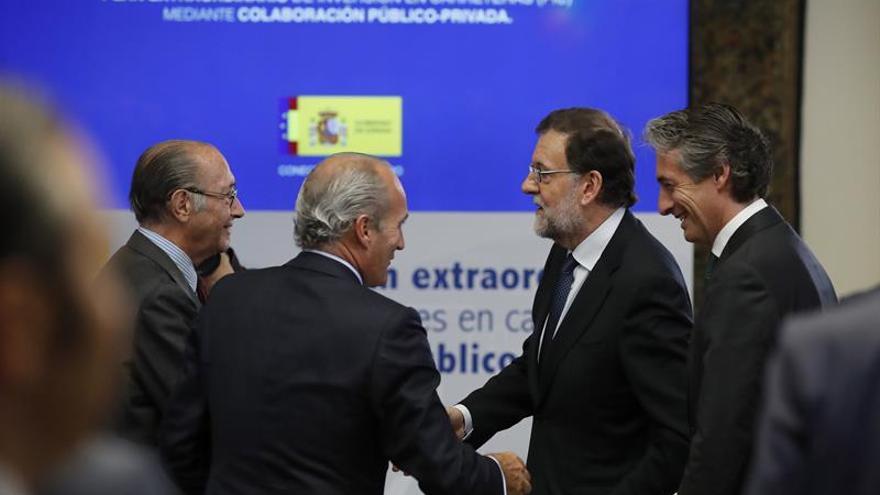 Rajoy anuncia una inversión de 5.000 millones en 2.000 kilómetros de carreteras
