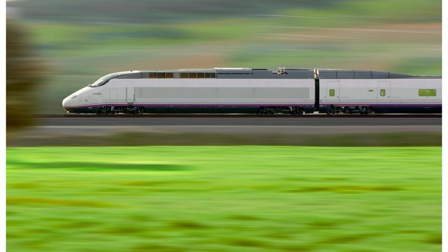Siemens, Alstom, Talgo, Bombardier y CAF reinician la puja por el 'macrocontrato' del AVE de Renfe