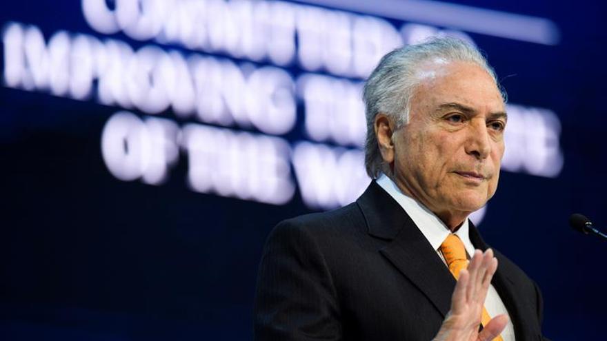 Temer asegura en Davos que "Brasil está de vuelta" y más próspera y abierta