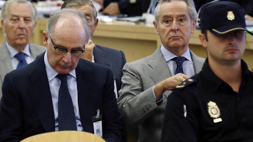 El tribunal de las tarjetas opacas legitima a Bankia y FROB como acusaciones