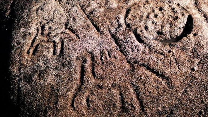 Detalle-petroglifo-As-Neves-Pontevedra_EDIIMA20180104_0436_19.jpg