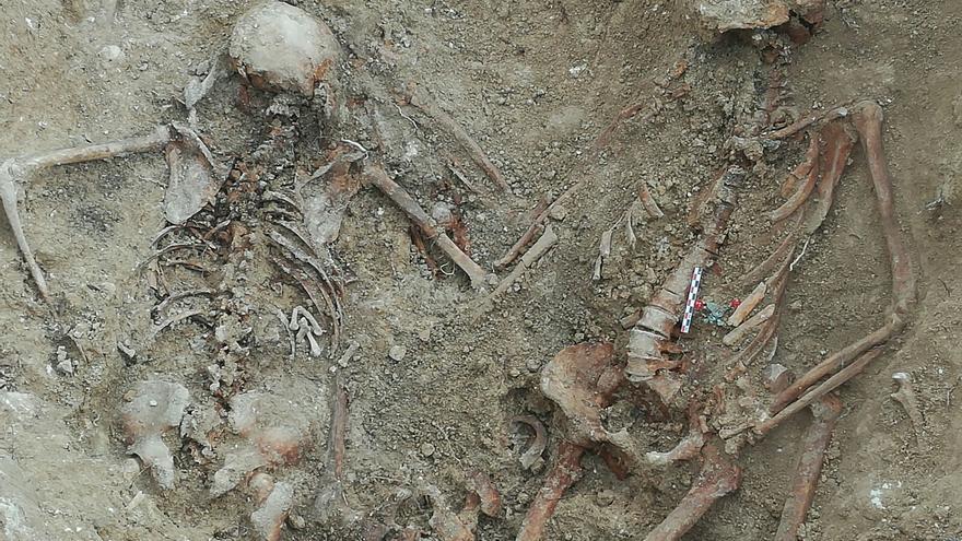 Imagen de la fosa de Porreres (Mallorca) exhumada por el Govern balear