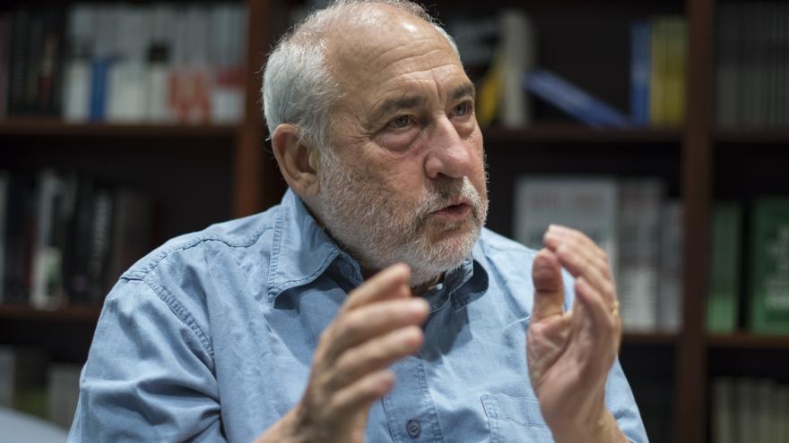 Joseph Stiglitz durante la conversación con eldiario.es