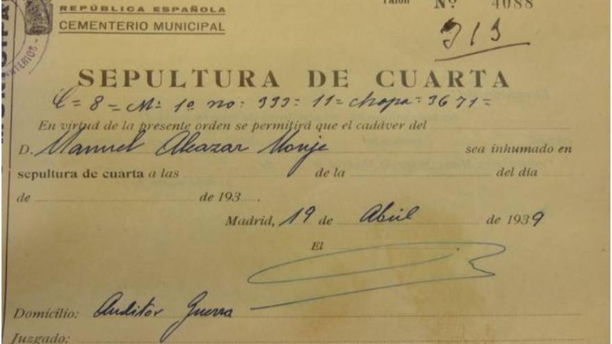 Orden de inhumación de Manuel Alcázar Monje (19/04/1939).