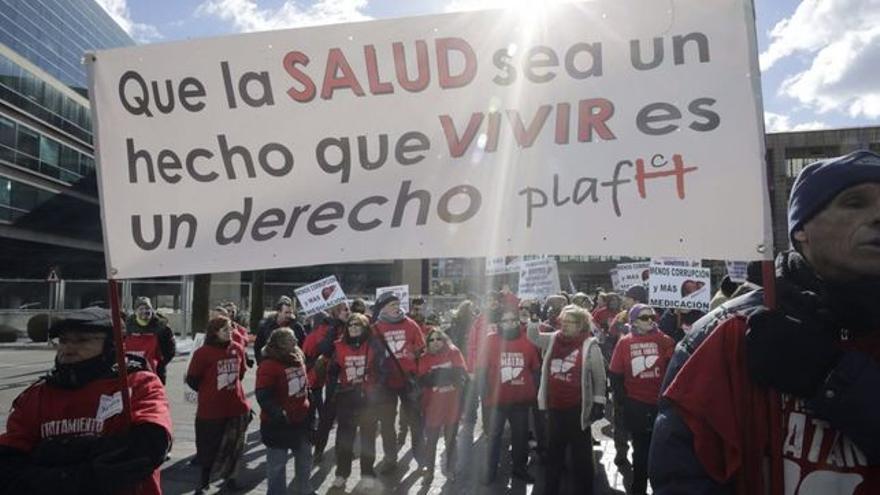 El elevado precio del Sovaldi provocó restricciones en la aplicación del tratamiento en España