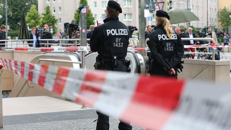 Exteriores habilita varios números de teléfono a raiz del tiroteo en Múnich