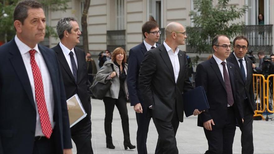 Los exconsellers del PDeCAT encarcelados dejan al abogado de Puigdemont