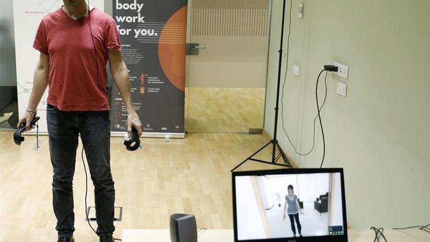 Rehabilitan maltratadores con realidad virtual que les hace sentirse víctimas